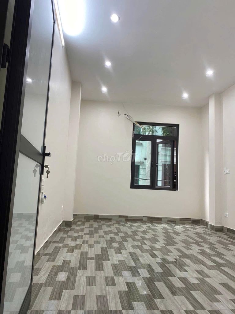 Rare! Hoàng Quốc Việt street Beauty House - 75 meters, clear - 207 good.