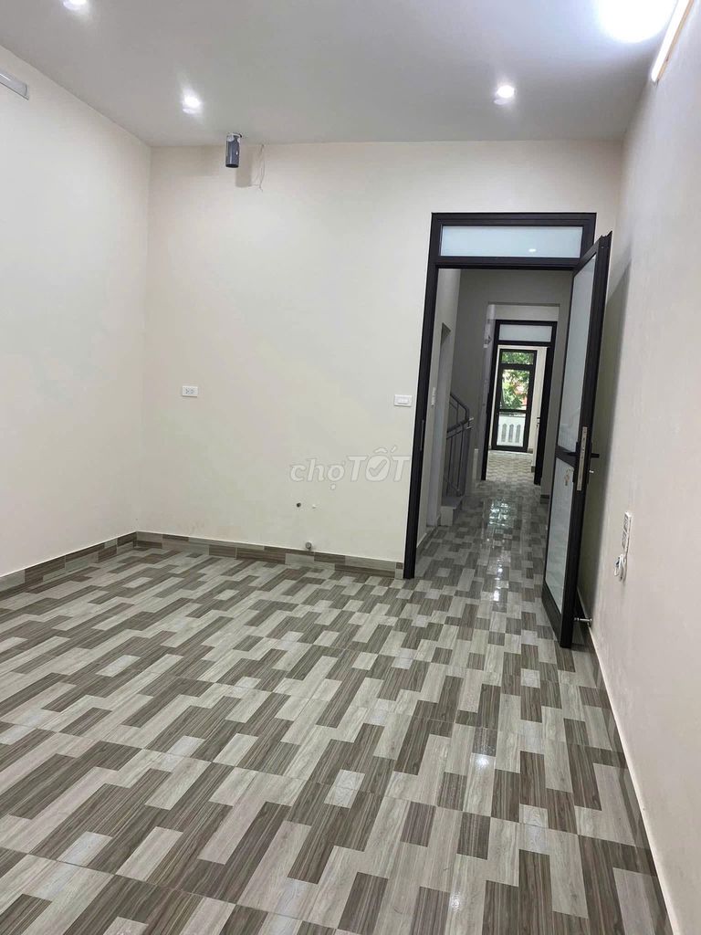 Rare! Hoàng Quốc Việt street Beauty House - 75 meters, clear - 207 good.