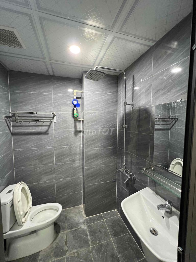 We'll rent it to level 1 Bằng Liệt-- Hoàng Liệt-- area 40 meters separate from 5 million2.