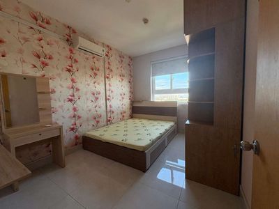 Rent Room 1 bedroom. A Tara Residence-KO apartment. Close enough to- 9.5 million rent.