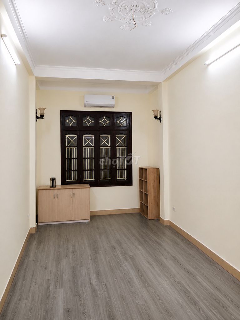Only 45 million/50 – Hoàng Quốc Việt street corner house - 6 T, area 60 m2