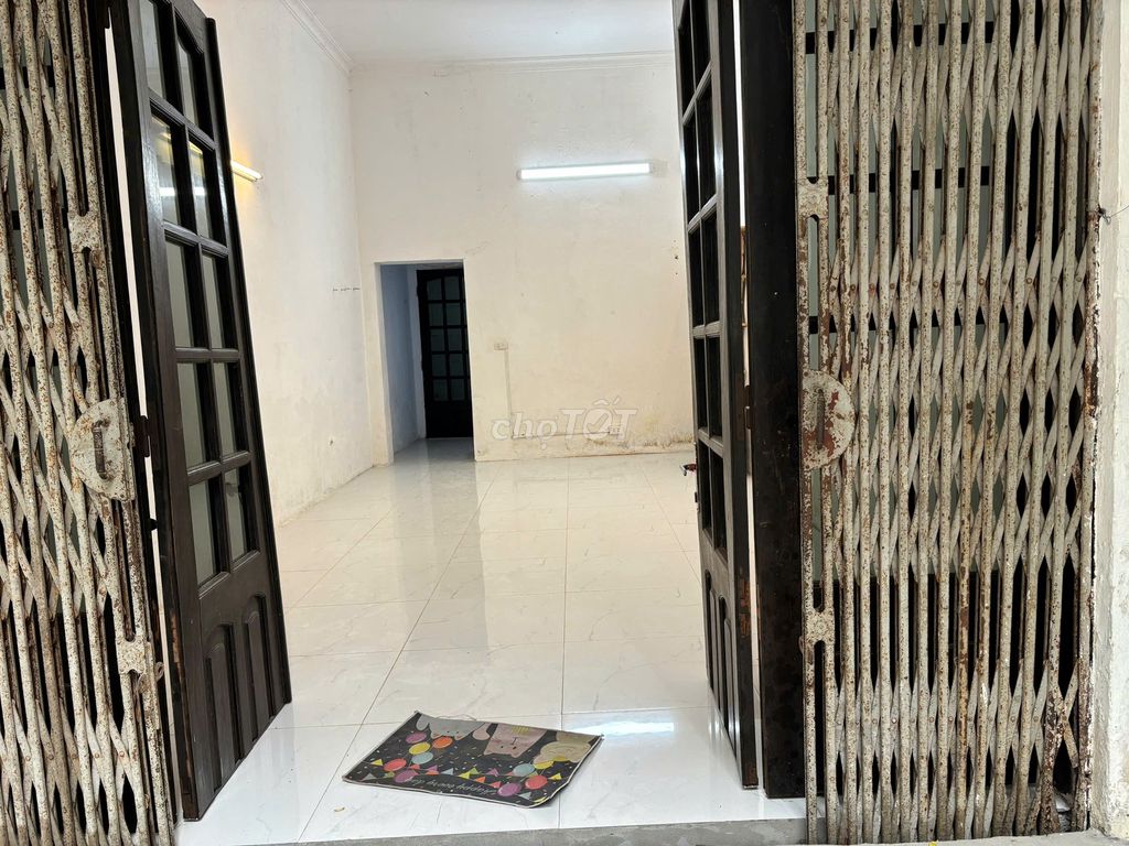 Rent a 136 Đông Thiên-P. Vĩnh Hưng - Hoàng Mai - Hanoi