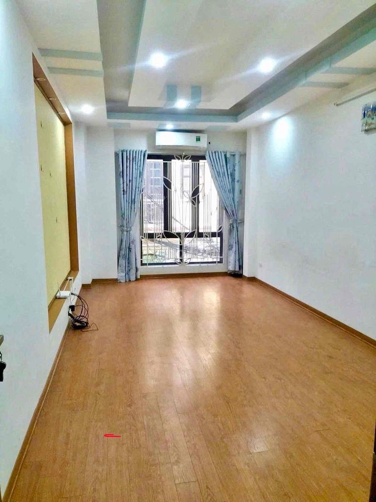 Rent an alley 281 Trần Khát Chân – 38 meters x 5 story - business - Car