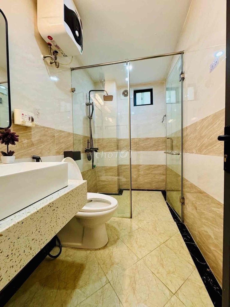 To rent Qq112 million.