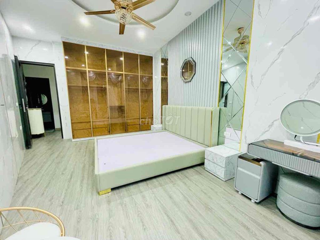 Rent a 75-car-car-car-car apartment avoiding five-foot-five-thirty-11-million-story bedroom.