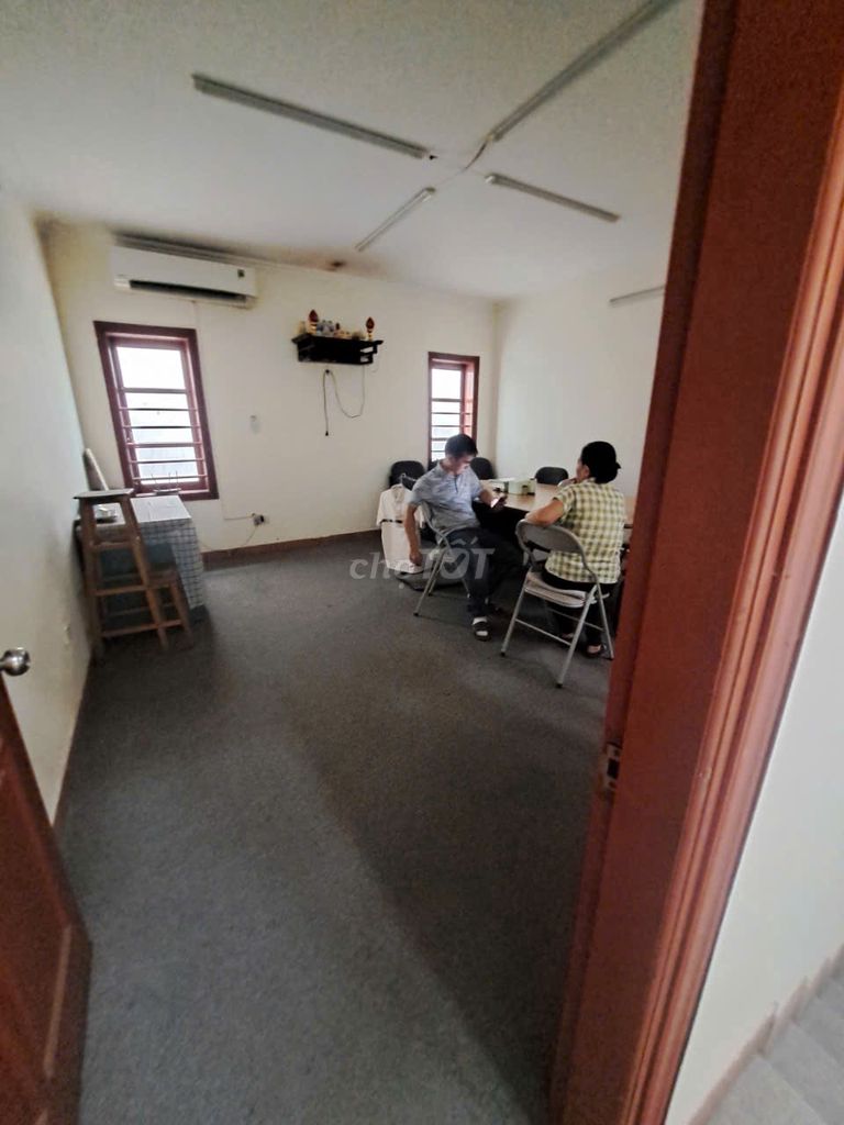 Vũ Phạm Hàmx100 M 5 floors - 10 room wide - 40 million a month
