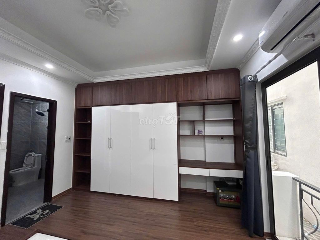 Trần Cung Street, new house, 3 months sleep, beautiful furniture, big alley near the street