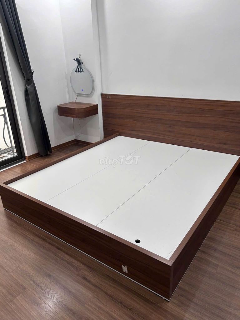 Trần Cung Street, new house, 3 months sleep, beautiful furniture, big alley near the street