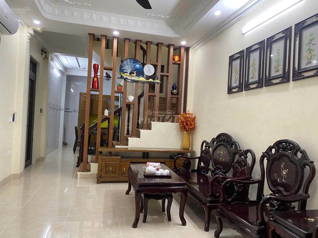 Rent the original Ngõ 444 Đội Cấn, Ba Đình