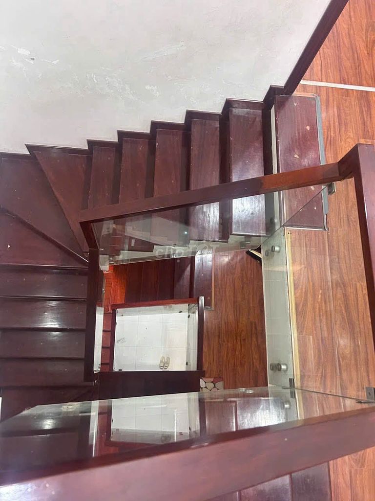 Rent 60 m2 Nguyên Hồng, Ba Đình, full gear, avoid car