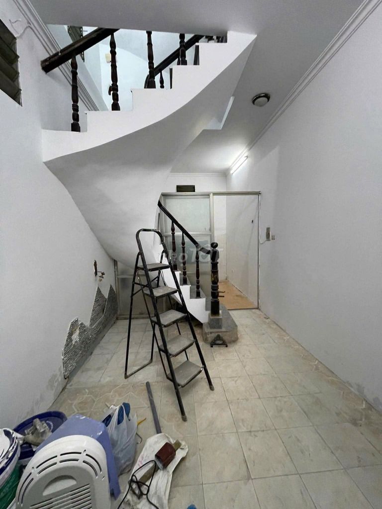 4 Văn Miếu Bedrooms, 30 m2, 4/4 floors, 8 million