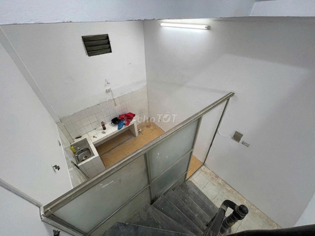 4 Văn Miếu Bedrooms, 30 m2, 4/4 floors, 8 million