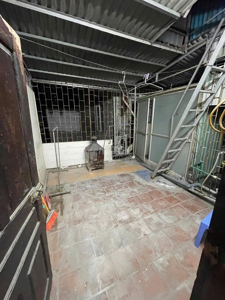 4 Văn Miếu Bedrooms, 30 m2, 4/4 floors, 8 million