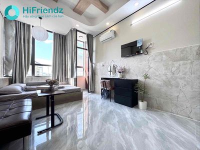 Open the mini apartment near the 5th district. High-end furniture.