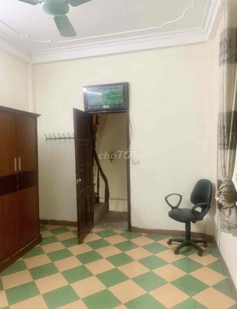 Rent an entire Nguyễn Chính street 30 m2 x4 T at 7 million a th stay