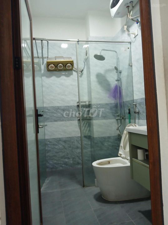 Rent a ngõ cổng Đa Sỹ-50 m2-five-story Q million a month.