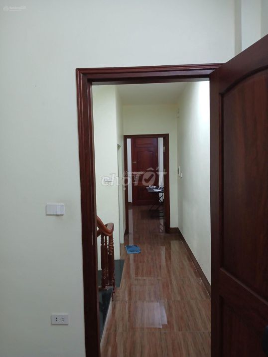 Rent a ngõ cổng Đa Sỹ-50 m2-five-story Q million a month.