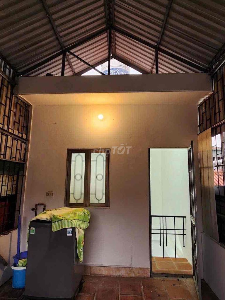 Rent the main house of 299 Hoàng Mai 28 meters -4 floors of sleep 3 toilets