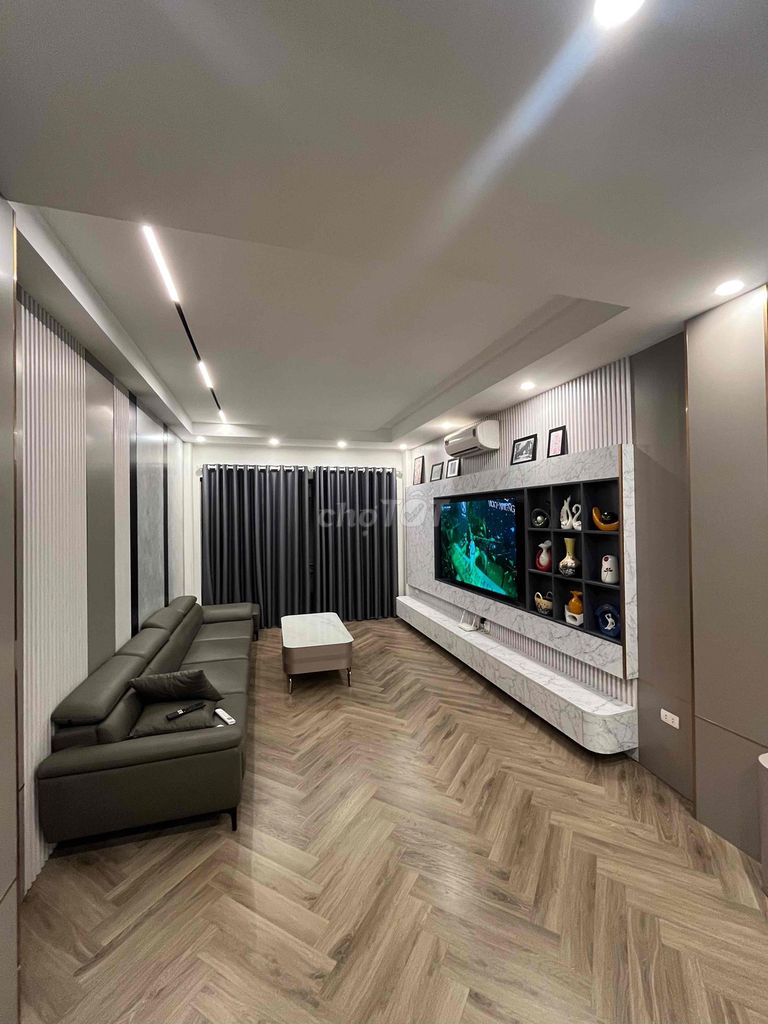 Let's rent the whole place 55 m2 192 Hồng Tiến, Bồ Đề, inland, how to make it count.