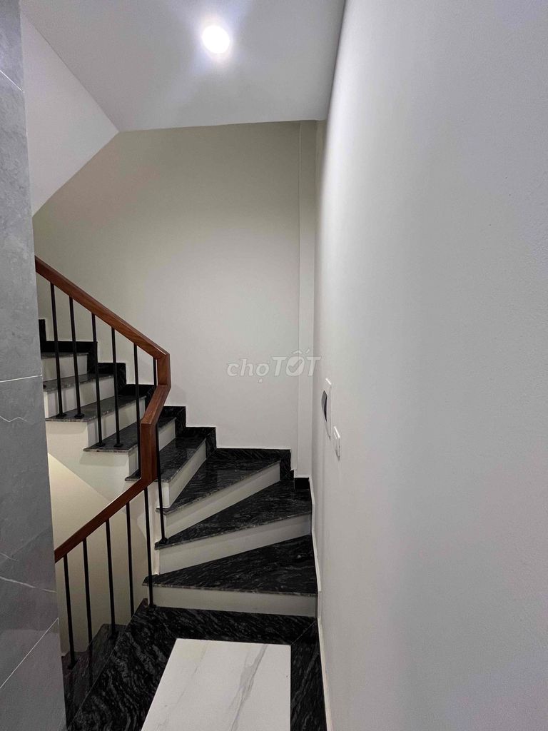 Let's rent the whole place 55 m2 192 Hồng Tiến, Bồ Đề, inland, how to make it count.