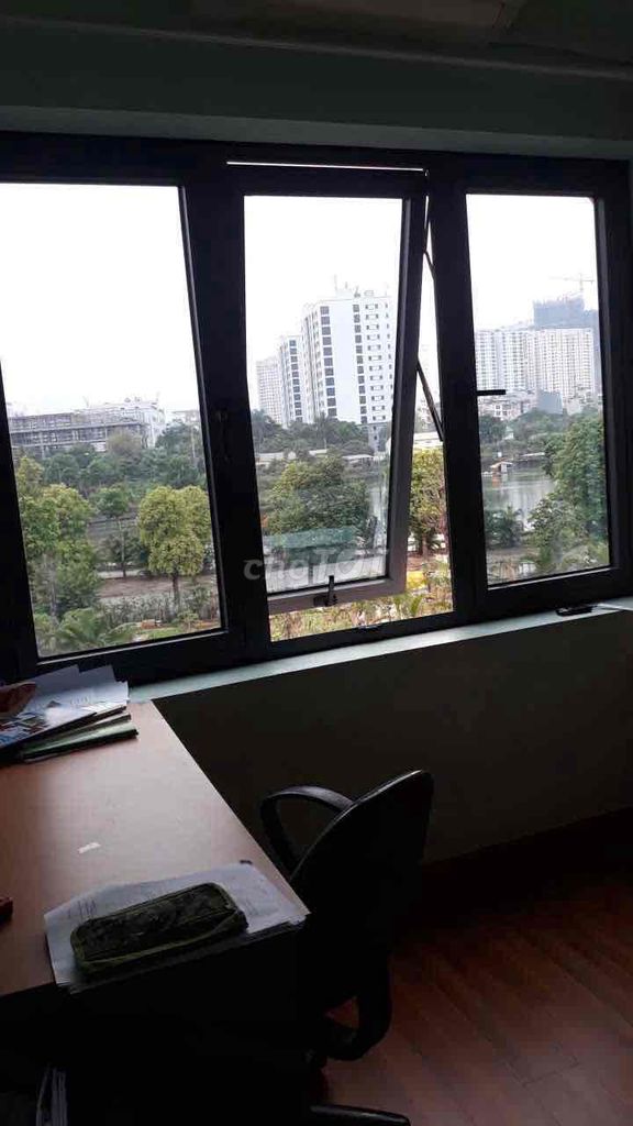Renting Vạn Phúc Qq150 M 4th floor nice corner bedroom - Car