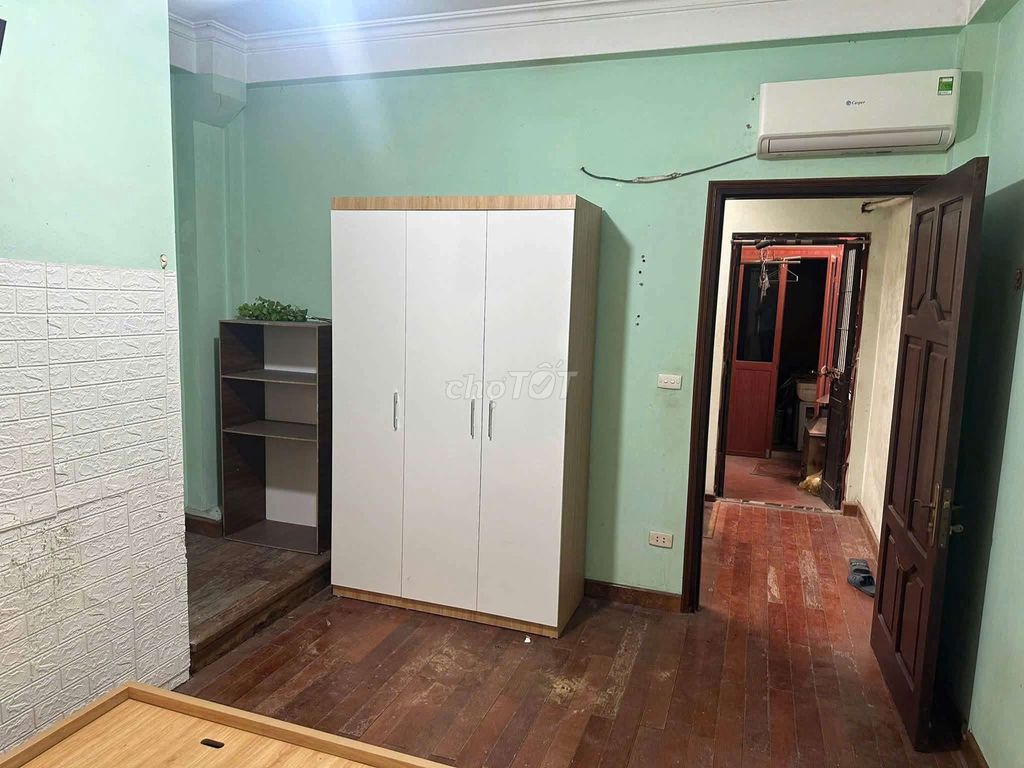 Rent Vũ Trọng Phụng Thanh Xuân area 40 m2 3 t 9.5 millionu