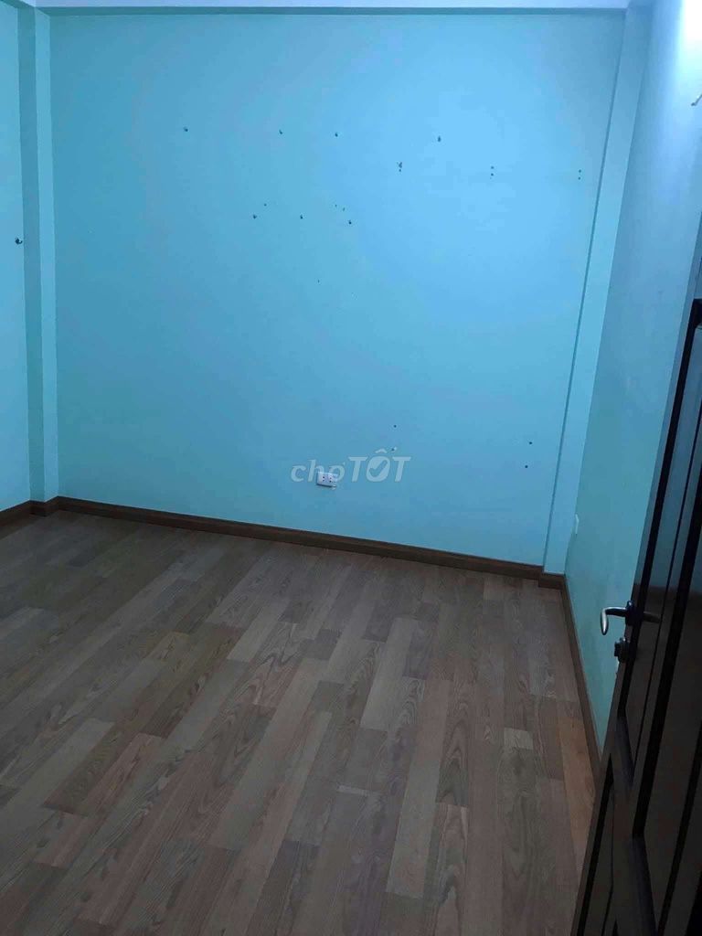 Rent Vũ Trọng Phụng Thanh Xuân area 40 m2 3 t 9.5 millionu
