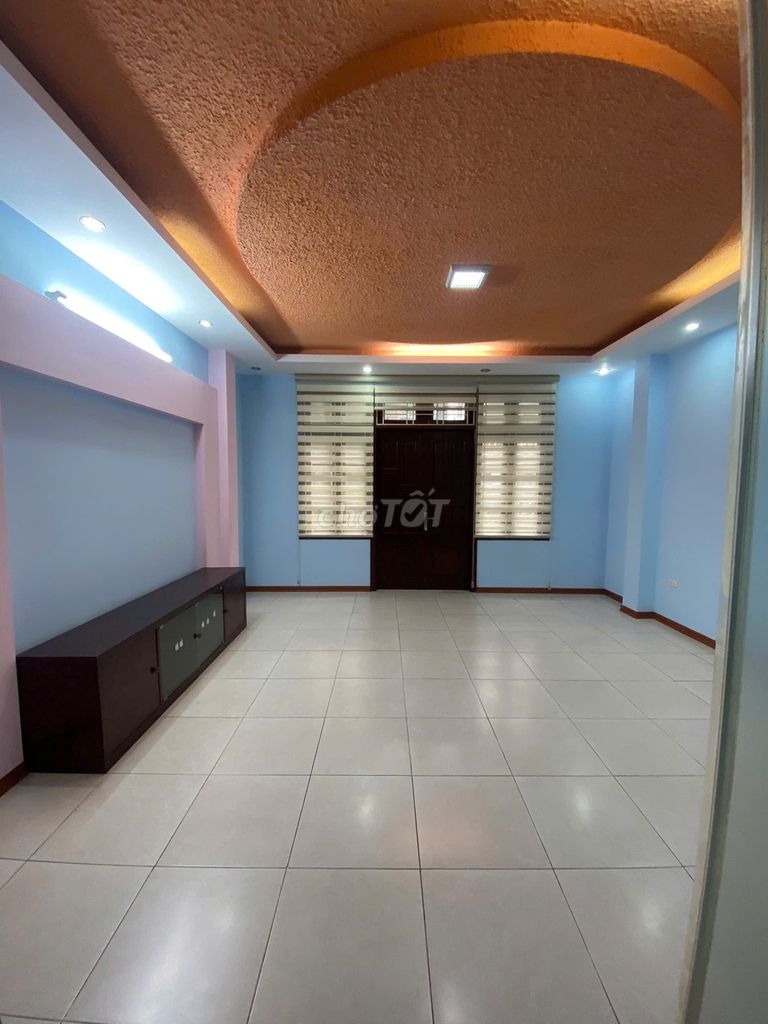 Renting Trần Kim Xuyến outhouse, Cầu Giấy. 60 meters, 5 floors. 26 million.