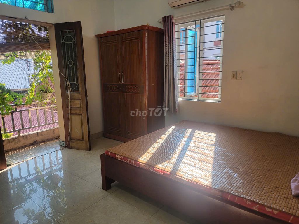 3 story rent, 100 M2, 4 rooms - Đức Thượng, Hoài Đức, hn -6 million