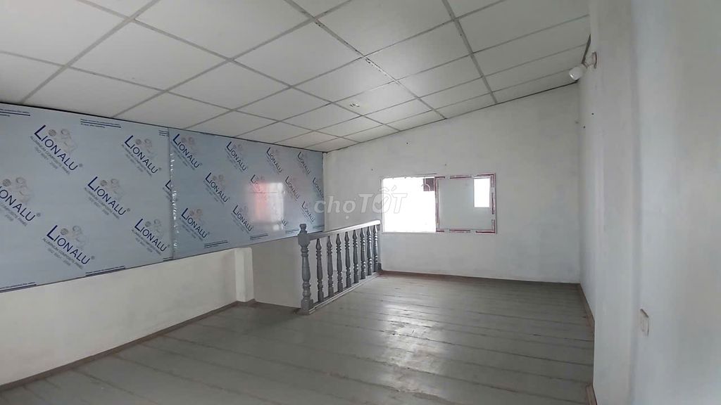Rent a closed house in the village of ChunJong, Imperial Choir. 70 meters 2 million 6