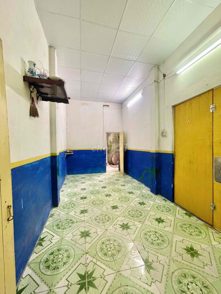 Rent a garden across from Hateco Hoàng Mai 90m2,940 million