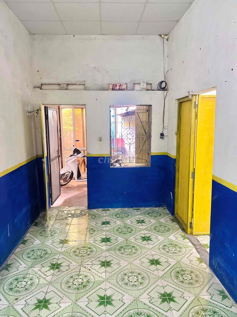 Rent a garden across from Hateco Hoàng Mai 90m2,940 million