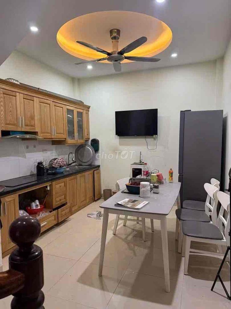 Rent 7 bedrooms 12 million Nguyễn Hoàng, USA Nam Từ Liêm