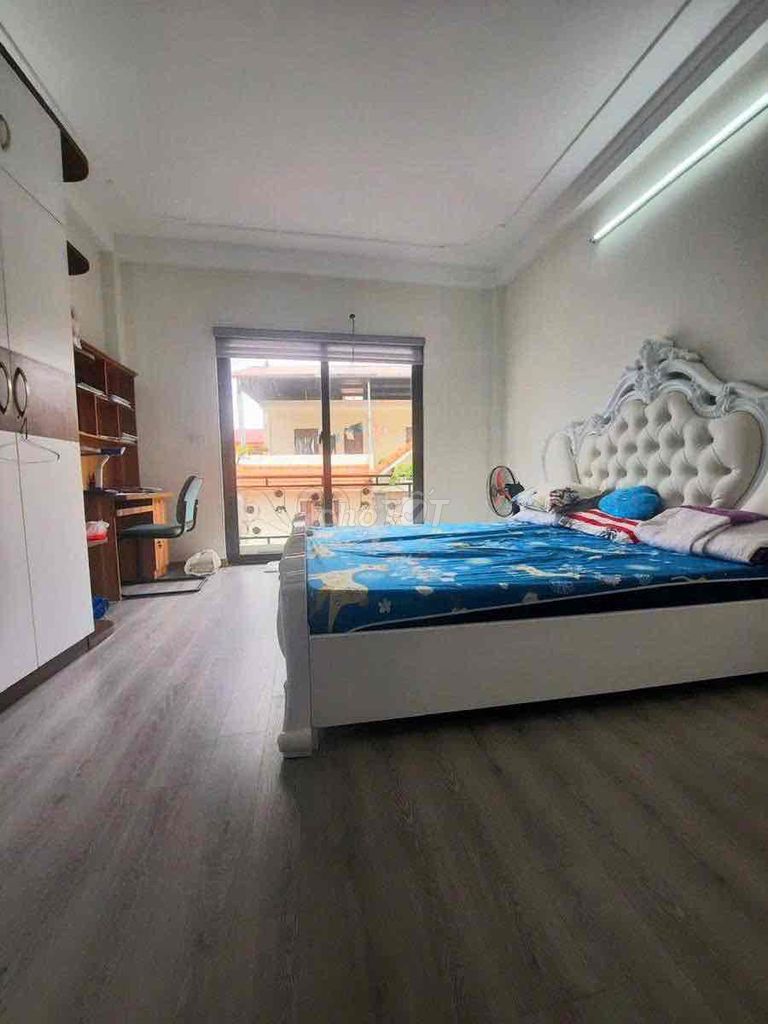 Rent Phú Diễn 4 bedrooms 11 million