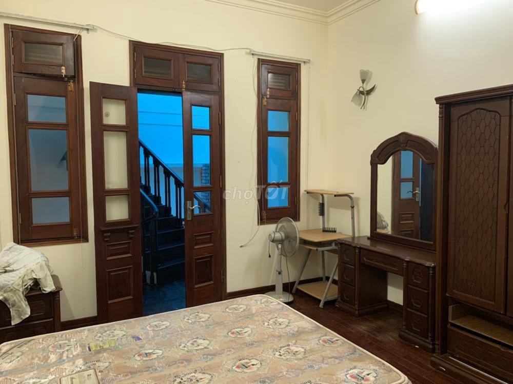 Rent the 61nd Street of Yan Chiy, area 60 meters x 4th floor - 18 million a month