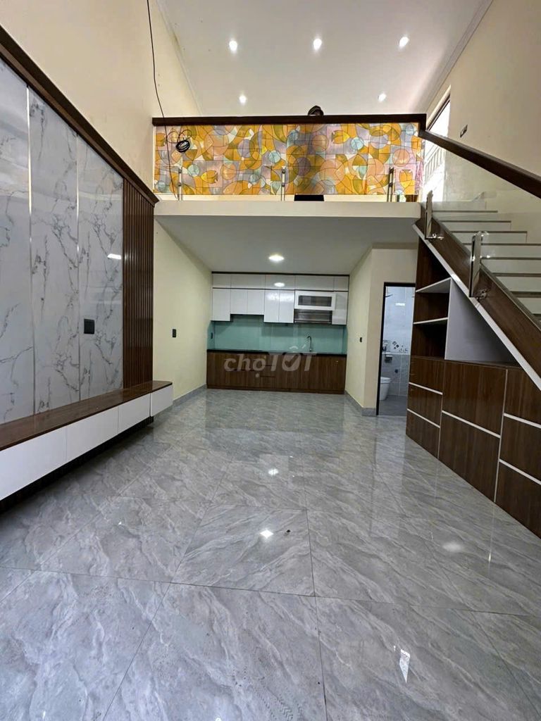 Rent ngõ 87 yên lộ. Next to the music park and the University of Hankika.