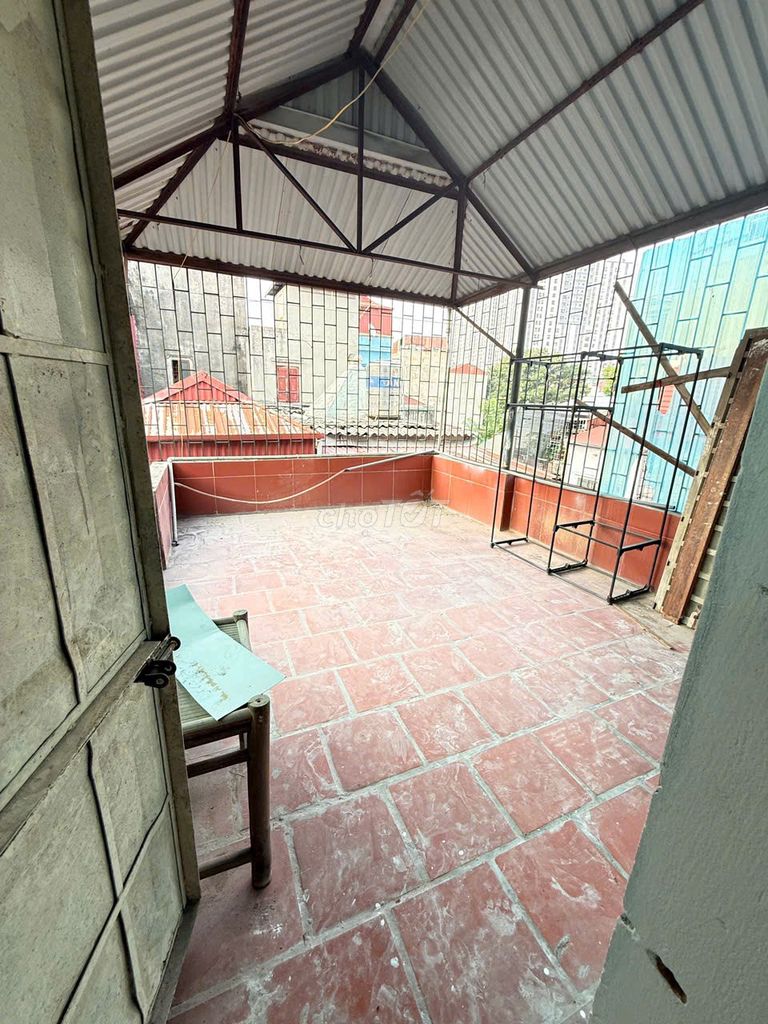 Rent a private house at 15 Ngọc Hồi -22 m -2-4 floor -2 sleeping