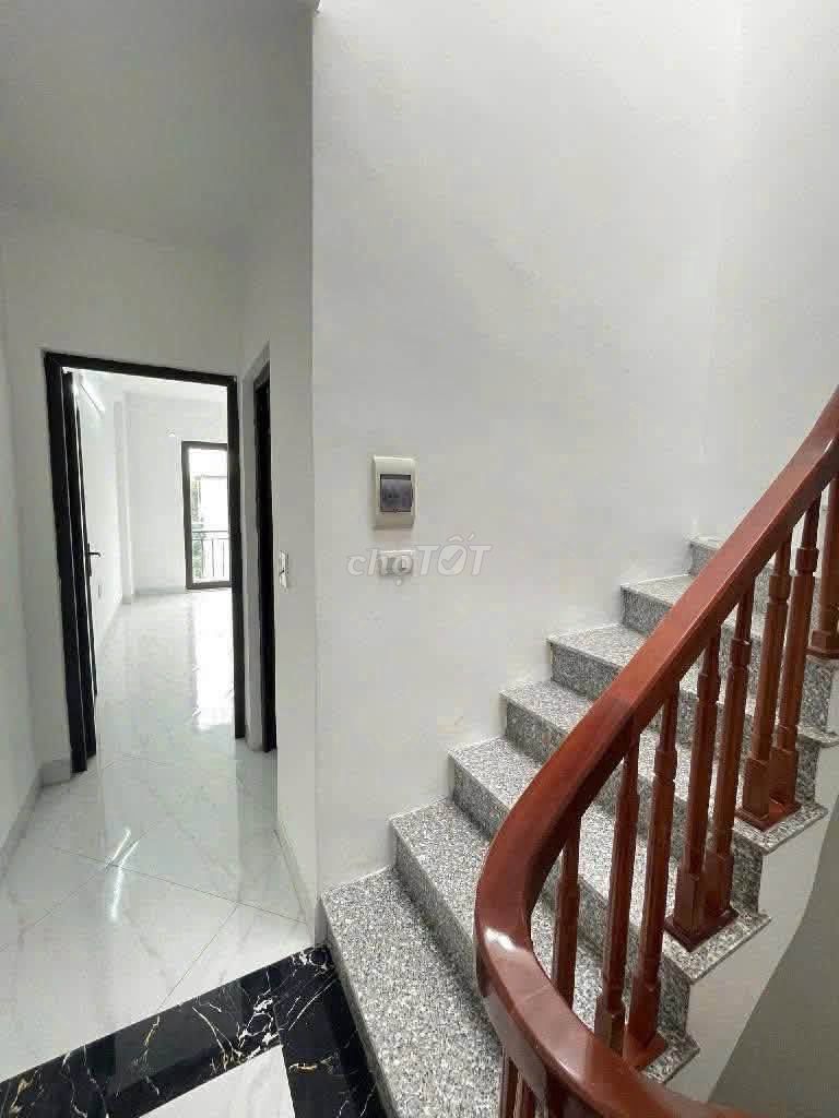 Rent Phúc Lợi, Long Biên-three bedrooms.