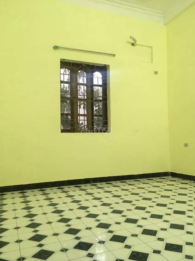 Rent a house in the village of Ngọc Hà next to the drop of the Czech Lake B52