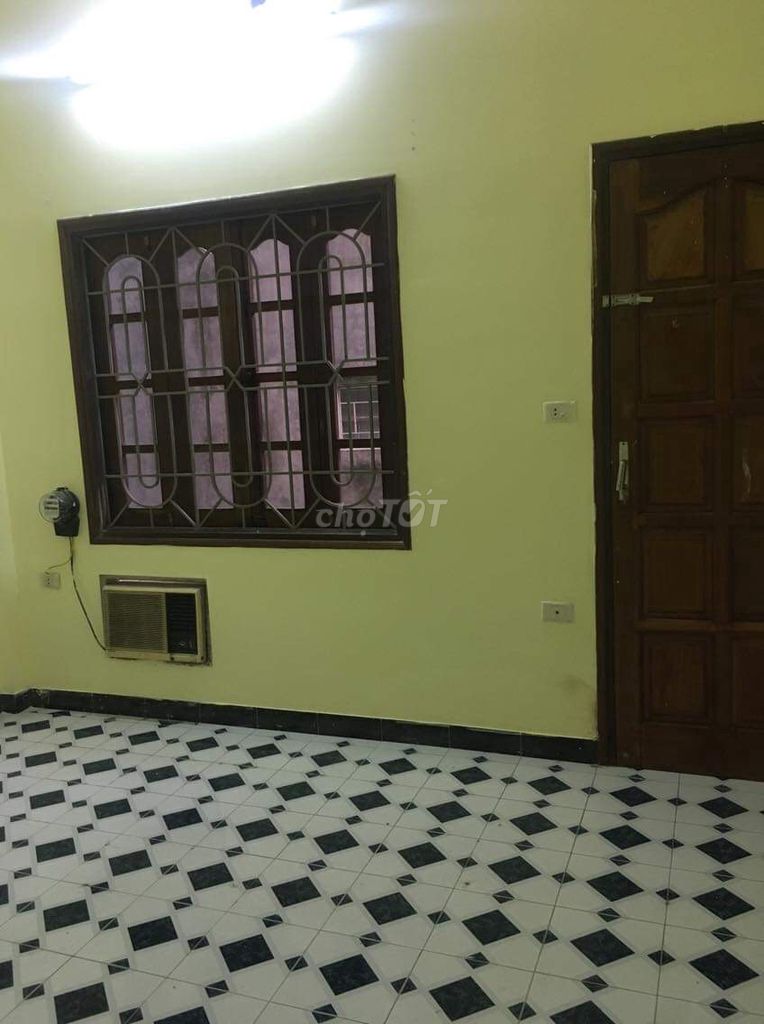 Rent a house in the village of Ngọc Hà next to the drop of the Czech Lake B52
