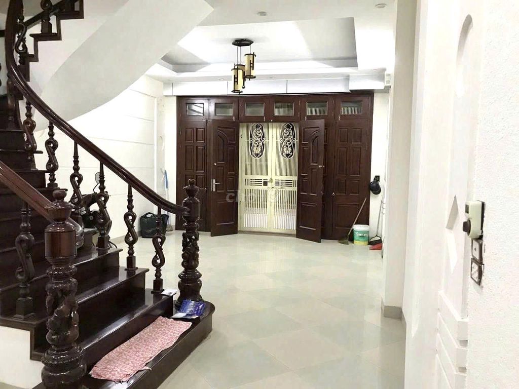 Renting private houses in Nghĩa Đô Cầu Giấy district