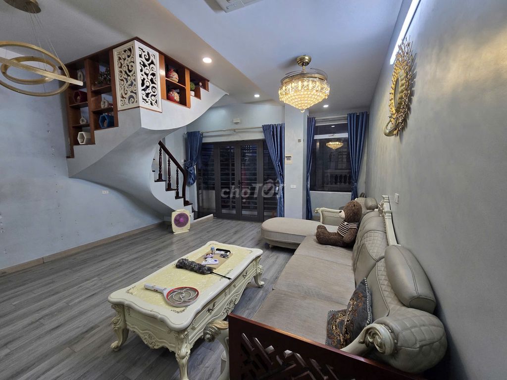 An Dương Street, Oto park, 3 sleeping, 13 million a month, full interior, business, vp