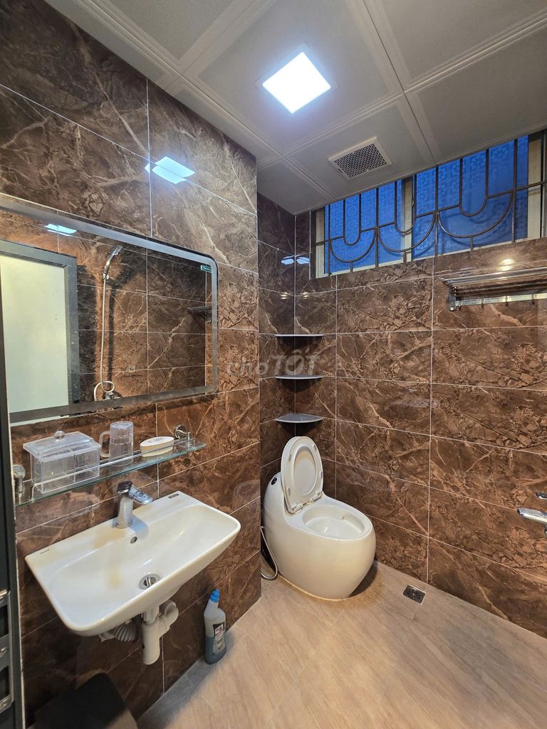 An Dương Street, Oto park, 3 sleeping, 13 million a month, full interior, business, vp