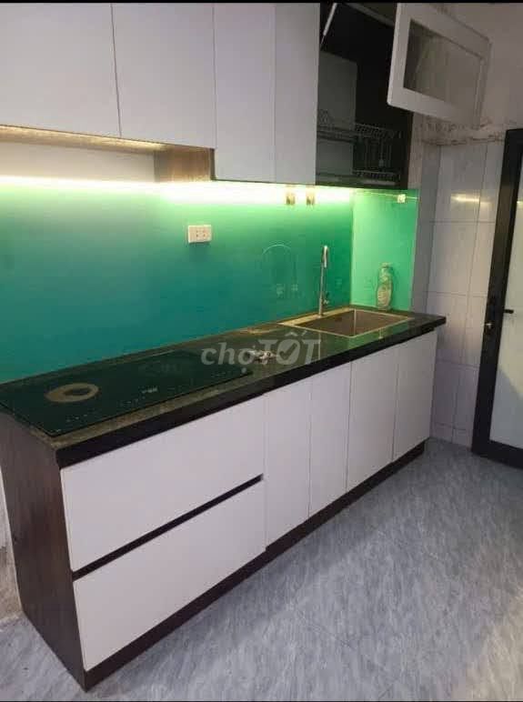 Rent the entire Vĩnh Hưng, East Star, 8.5 million a month