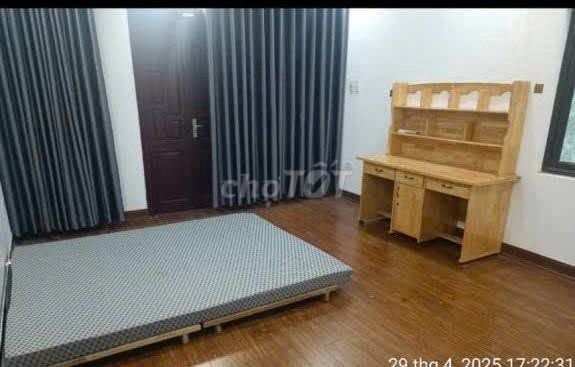 Rent the entire Vĩnh Hưng, East Star, 8.5 million a month