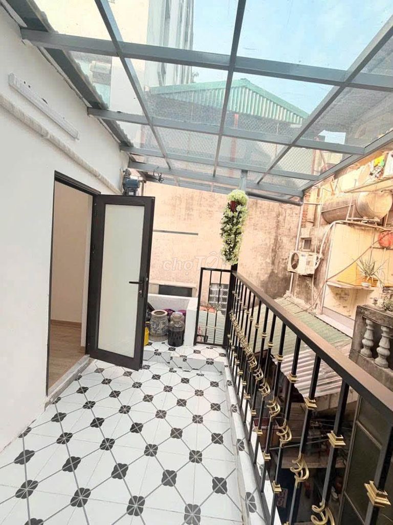 Rent an old Hàng Khoai, Hoàn Kiếm, 90 meters2, full interior