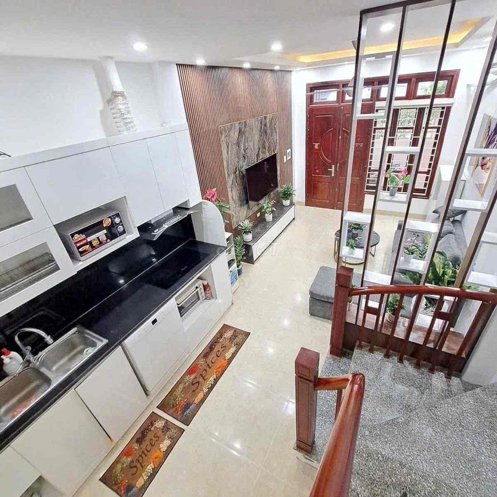 Renting 3 bedrooms 13 million Cầu Giấy new home