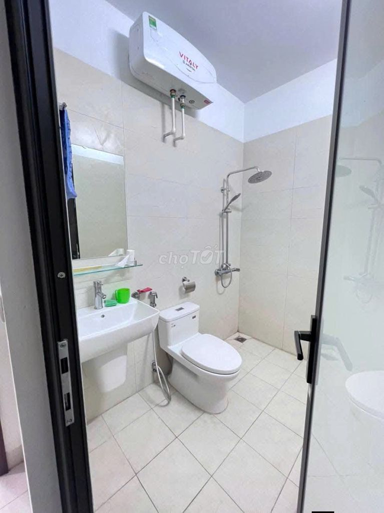 Rent the villa on both sides of the street of the Hoàng Ngân City.