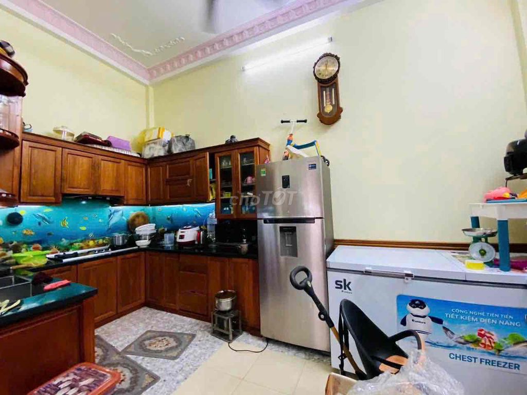 Rent Cổ Nhuế Bắc Từ Liêm area 50 meters 4th floor bedroom Full clothes right now