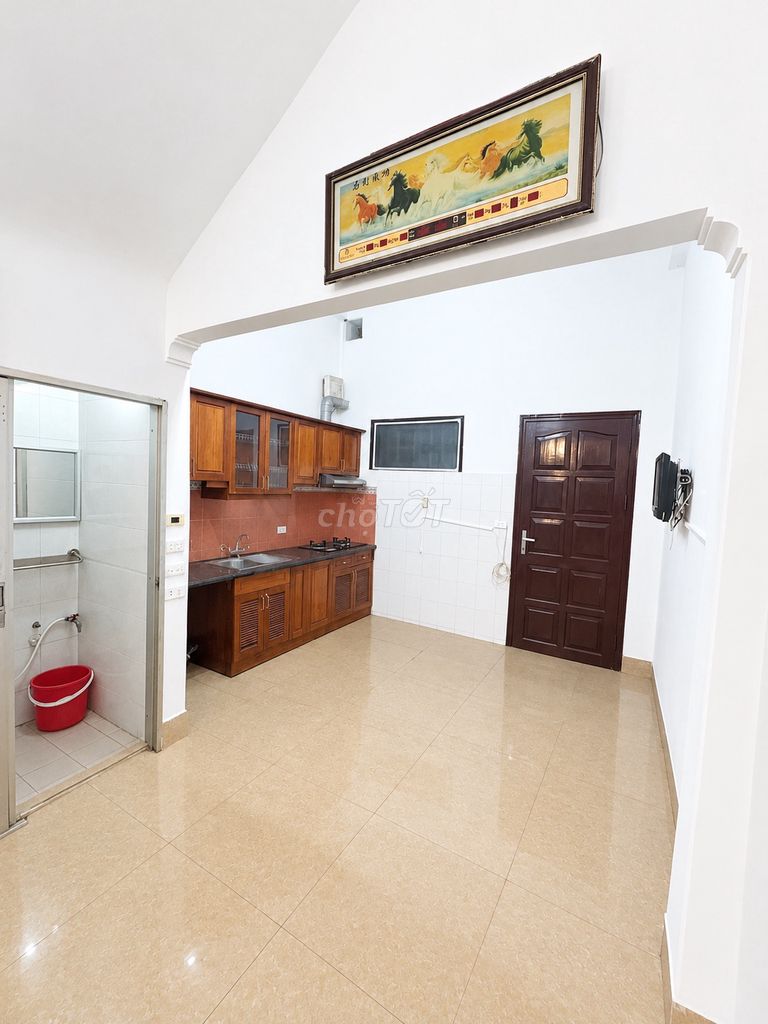 Rent your own home 40 meters x4 Nguyễn Chí Thanh Autoway, Đống Đa